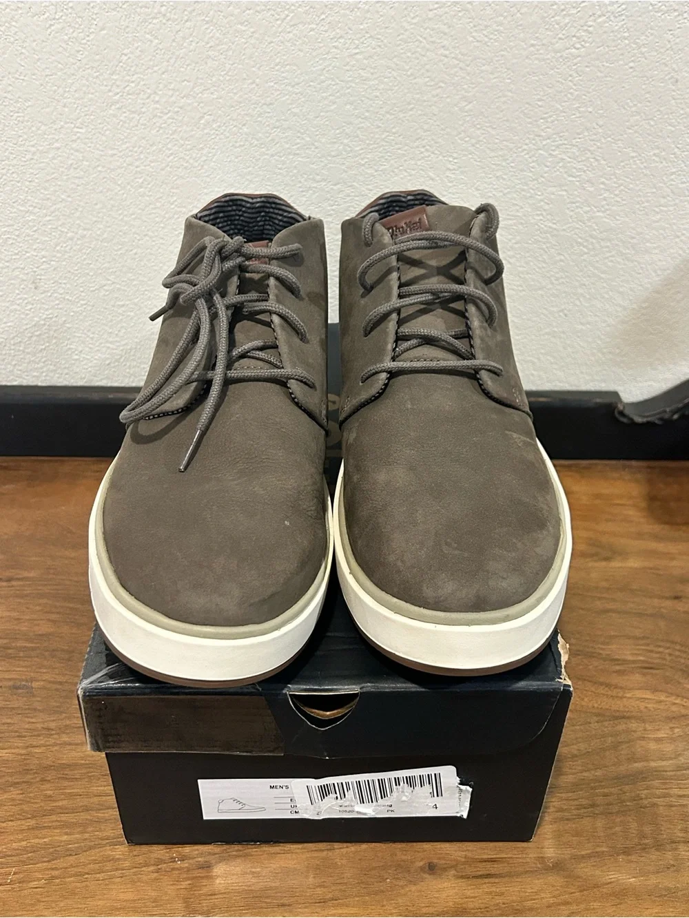 OLUKAI Men's OluKai Papaku 'ili Waterproof Chukka Boots   SZ-10 NEW W/Box